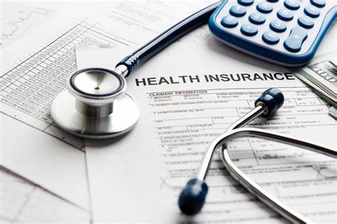 Why Health Insurance Is a Non-Negotiable Part of Financial Planning in 2025